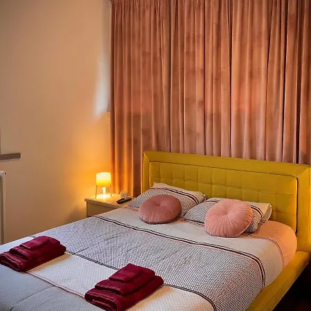Chic - River View - Free Parking And Wifi Seriate