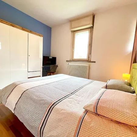 Apartman Chic - River View - Free Parking And Wifi Seriate